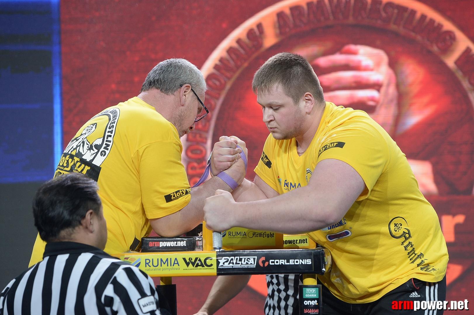 Zloty Tur 2015 By Mark Kazus Right Hand