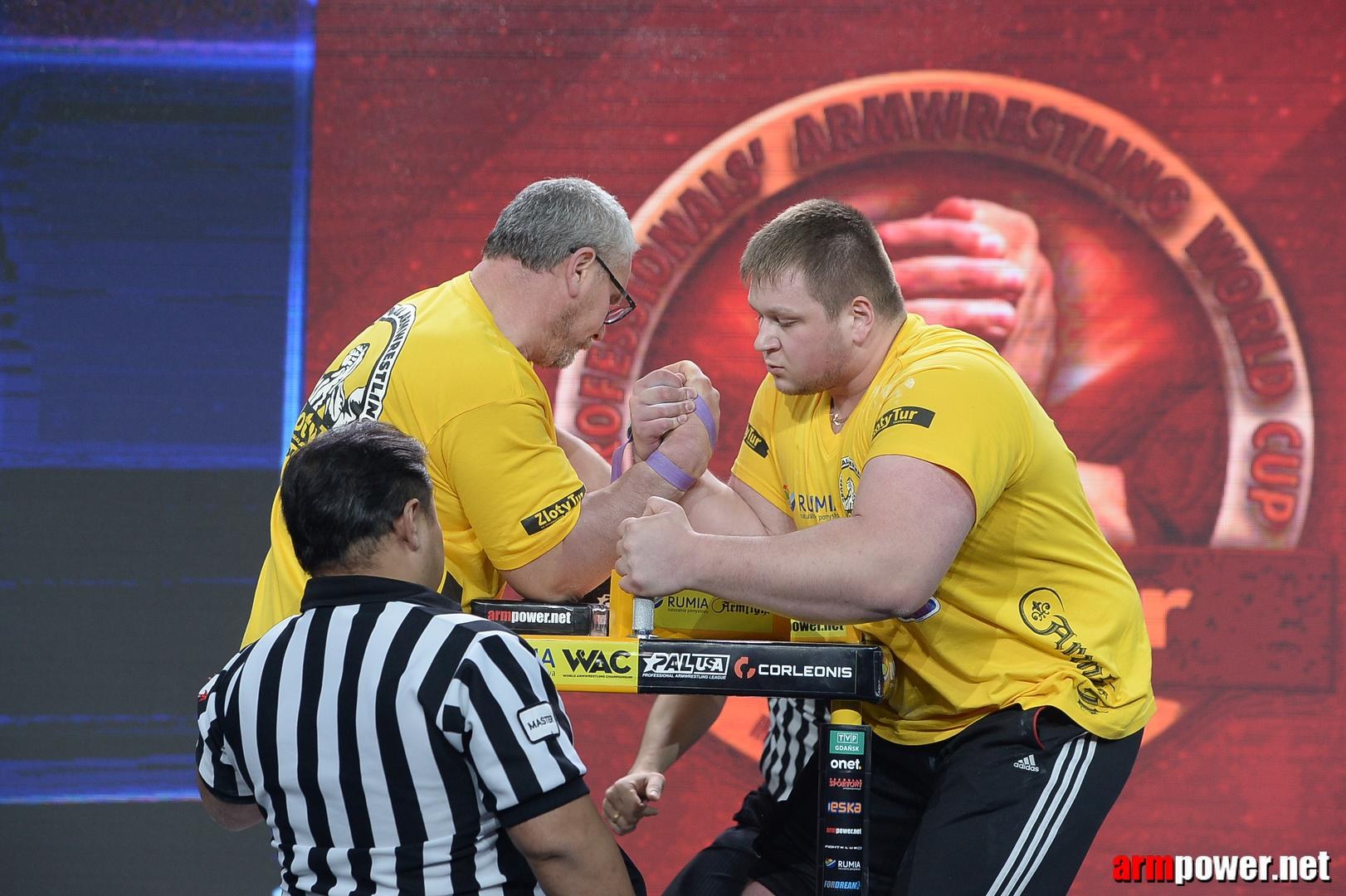 Zloty Tur 2015 By Mark Kazus Right Hand