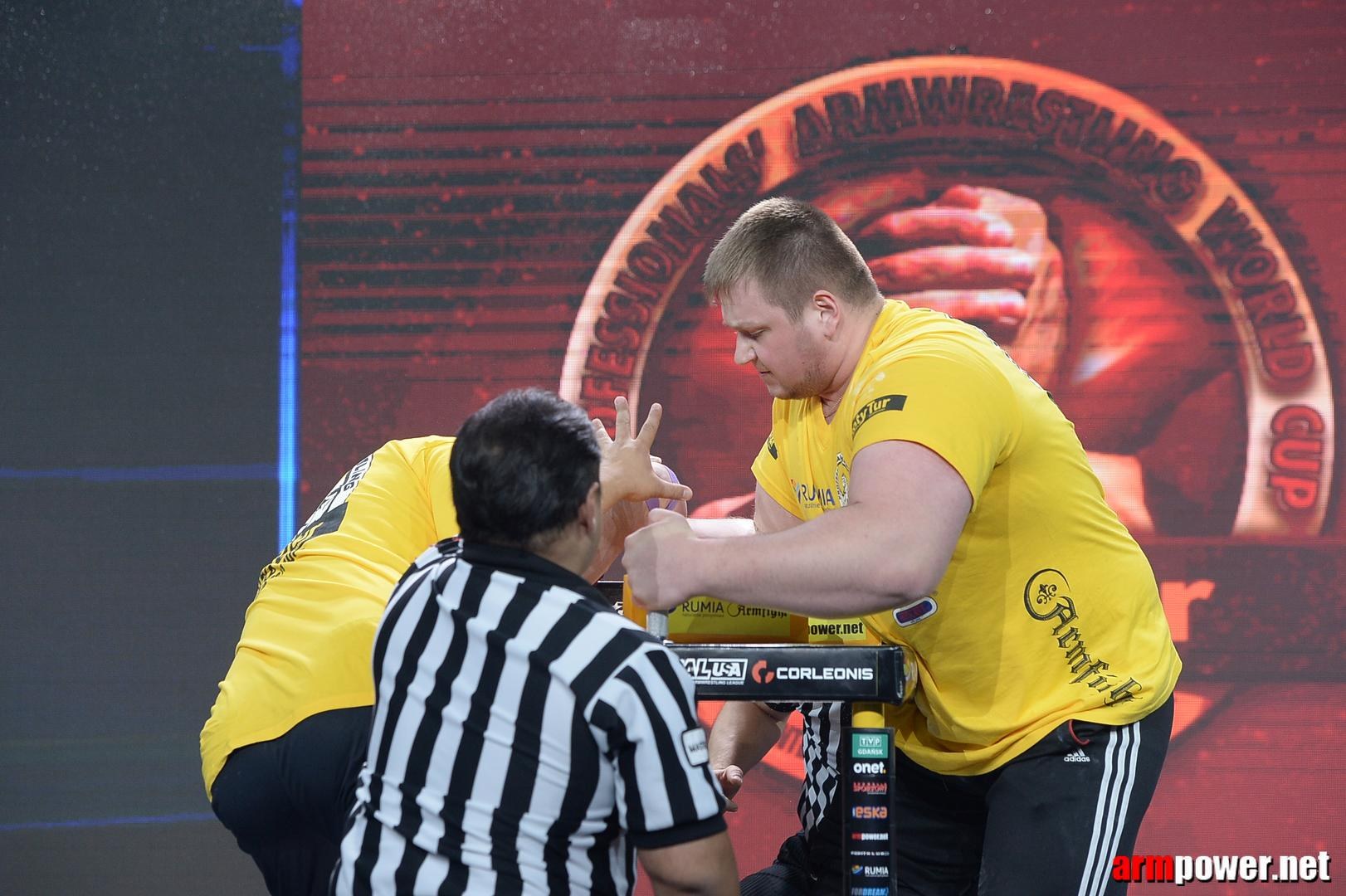 Zloty Tur 2015 By Mark Kazus Right Hand