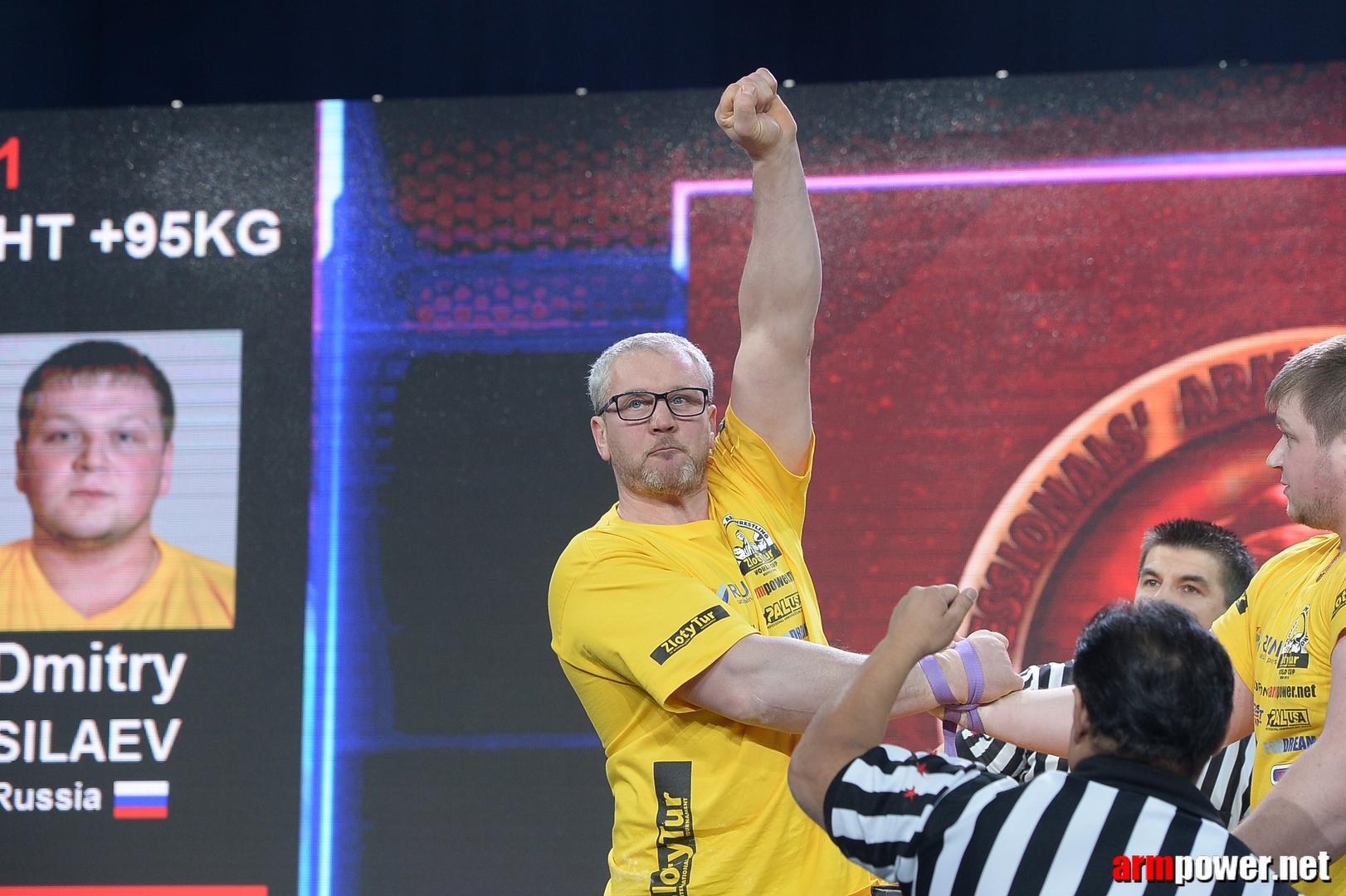 Zloty Tur 2015 By Mark Kazus Right Hand