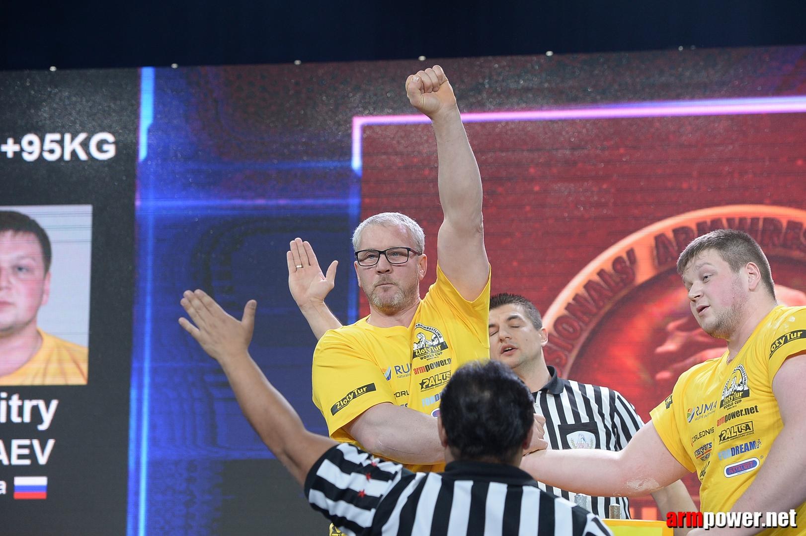 Zloty Tur 2015 By Mark Kazus Right Hand