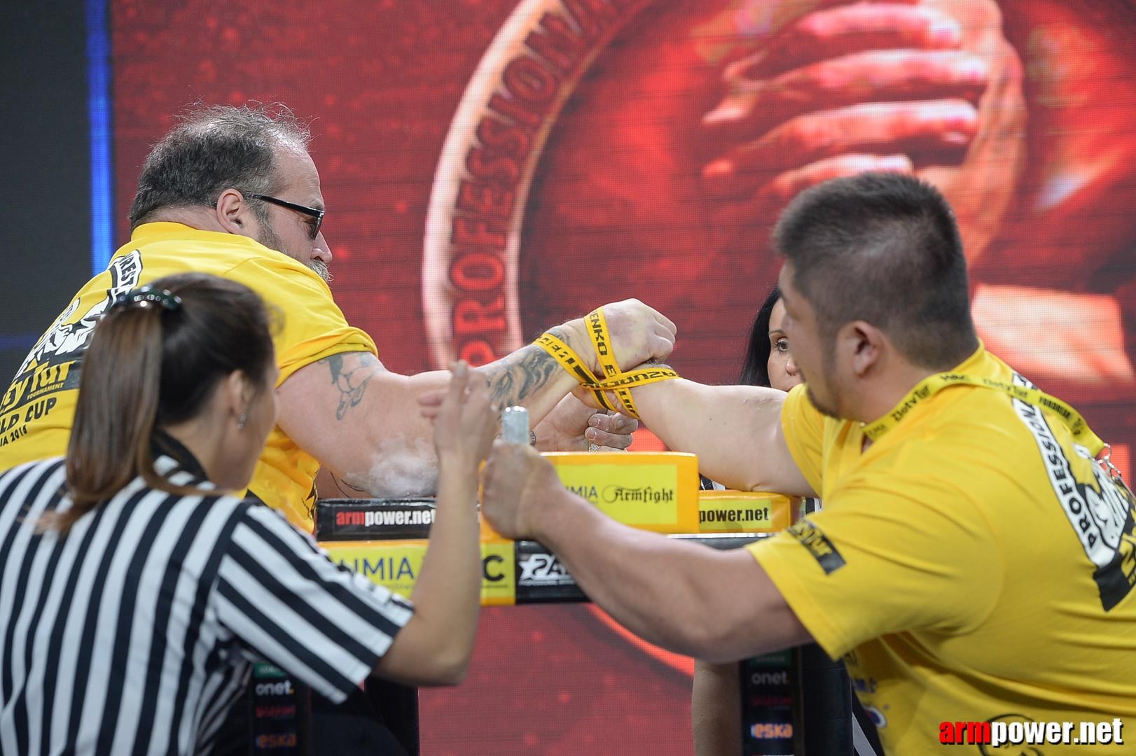 Zloty Tur 2015 By Mark Kazus Right Hand