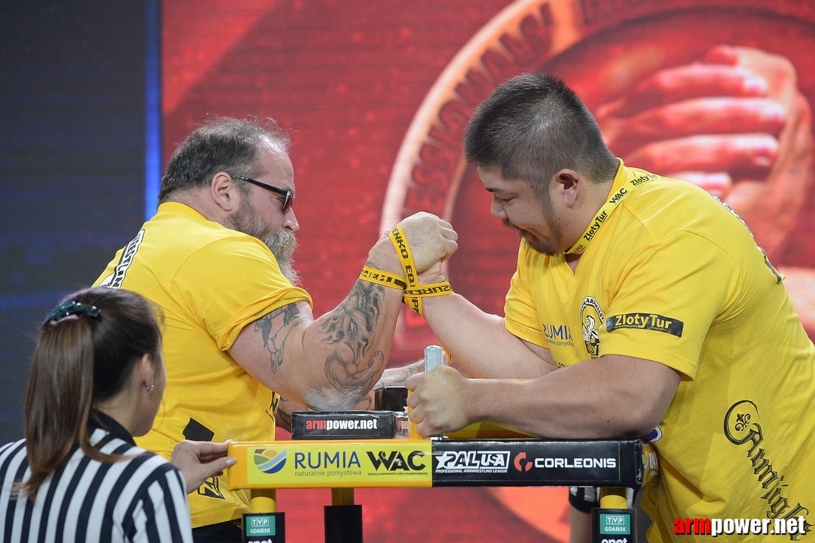 Zloty Tur 2015 By Mark Kazus Right Hand