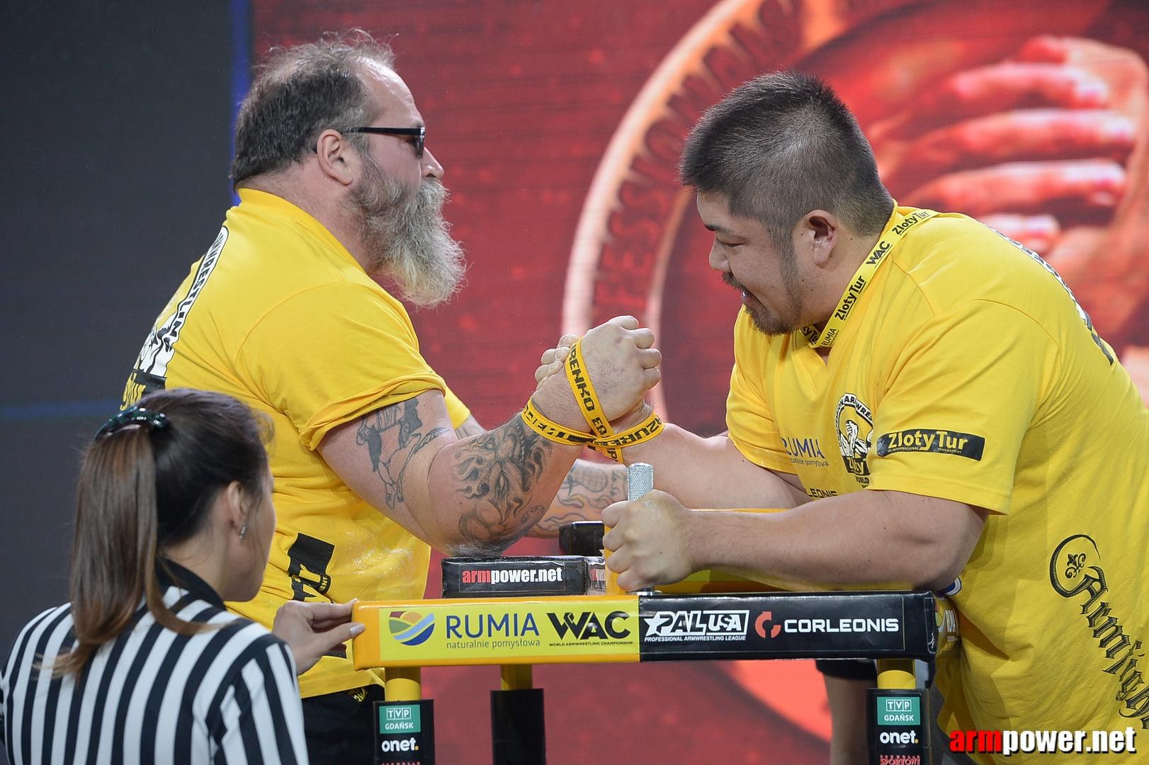 Zloty Tur 2015 By Mark Kazus Right Hand