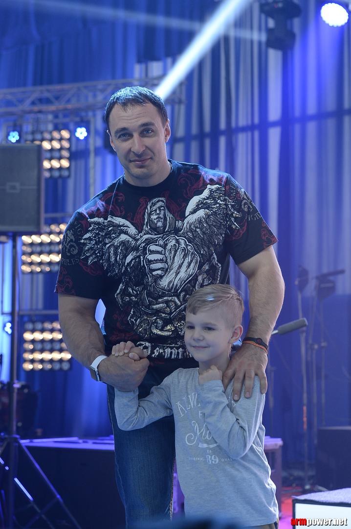 Zloty Tur 2015 By Mark Kazus Right Hand