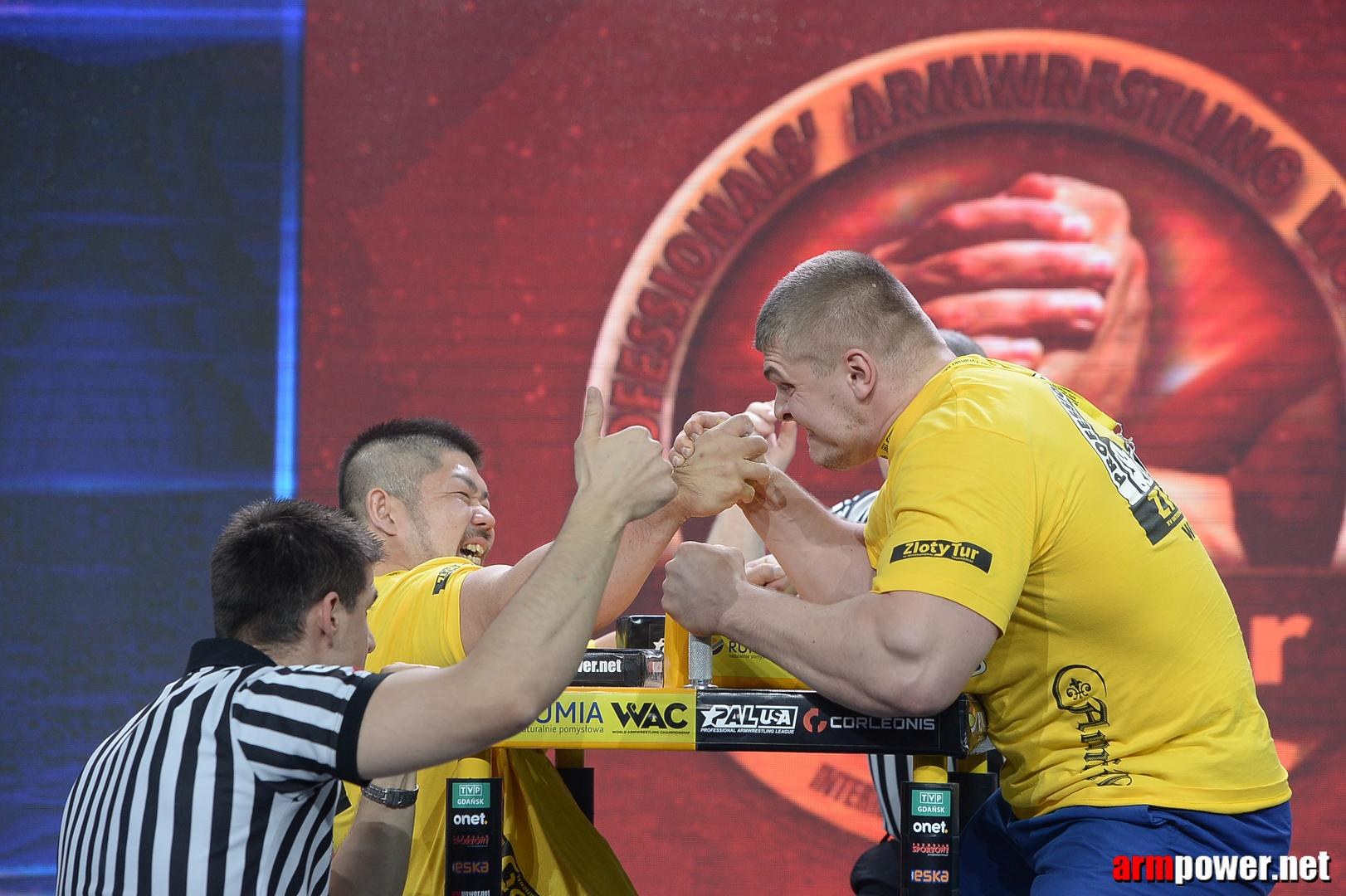 Zloty Tur 2015 By Mark Kazus Right Hand