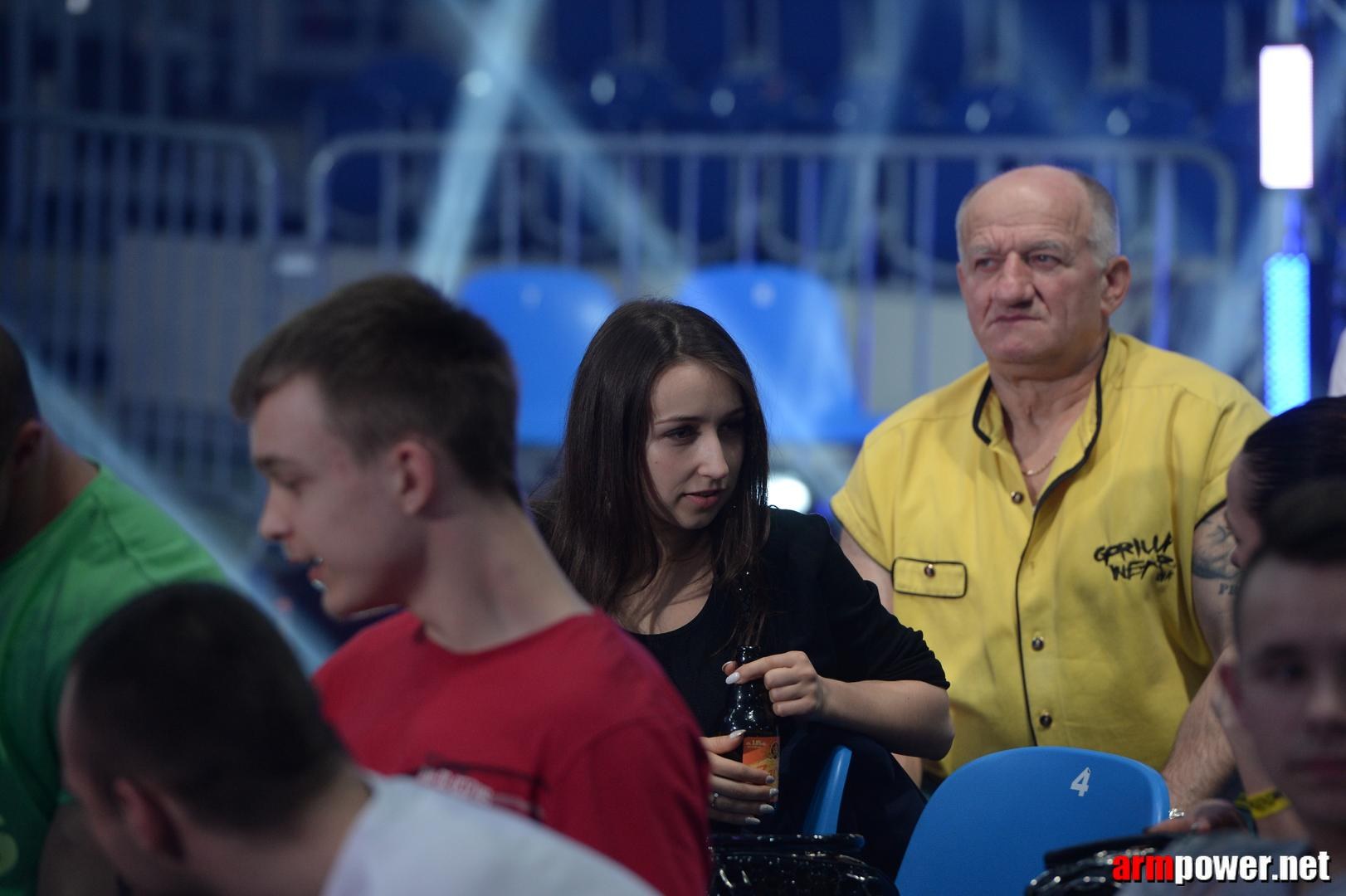 Zloty Tur 2015 By Mark Kazus Right Hand