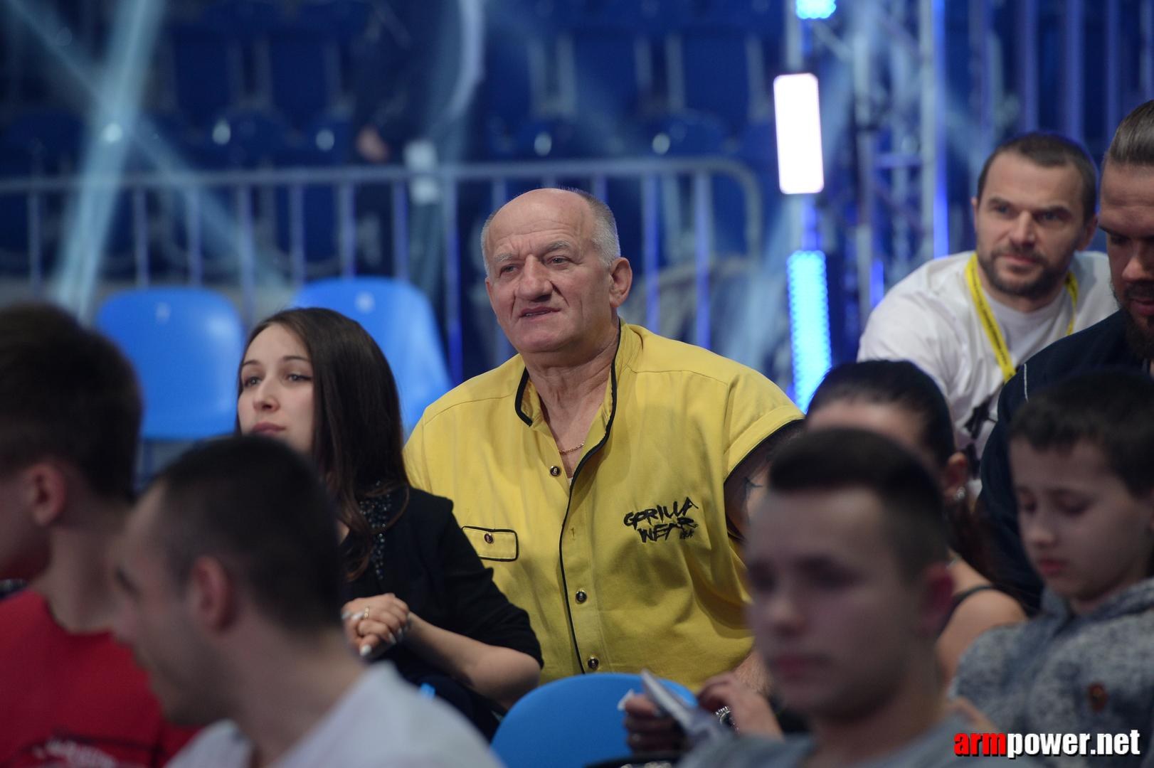 Zloty Tur 2015 By Mark Kazus Right Hand