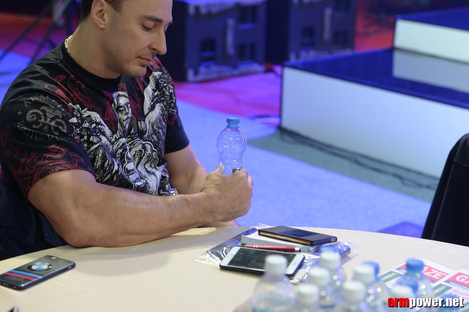 Zloty Tur 2015 By Mark Kazus Right Hand