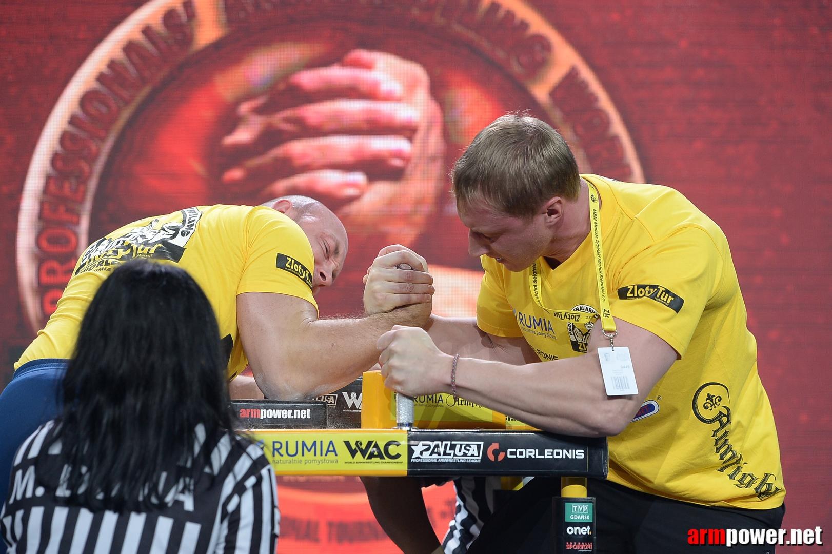 Zloty Tur 2015 By Mark Kazus Right Hand