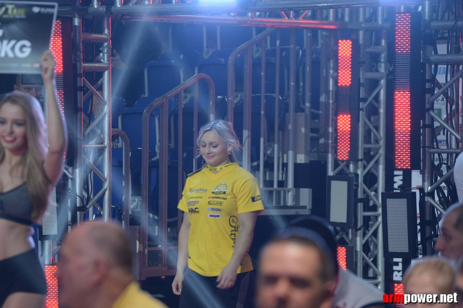 Zloty Tur 2015 By Mark Kazus Right Hand