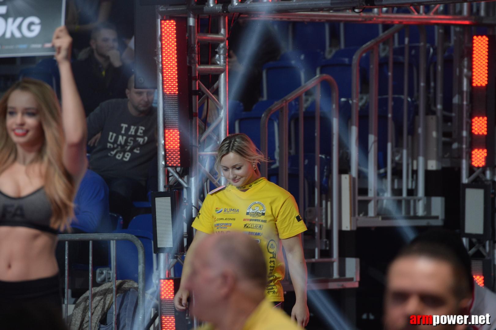 Zloty Tur 2015 By Mark Kazus Right Hand