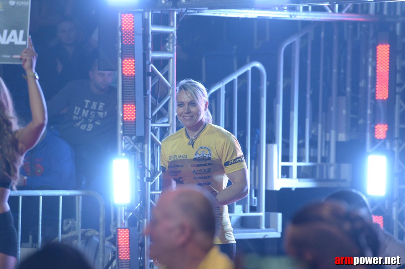 Zloty Tur 2015 By Mark Kazus Right Hand