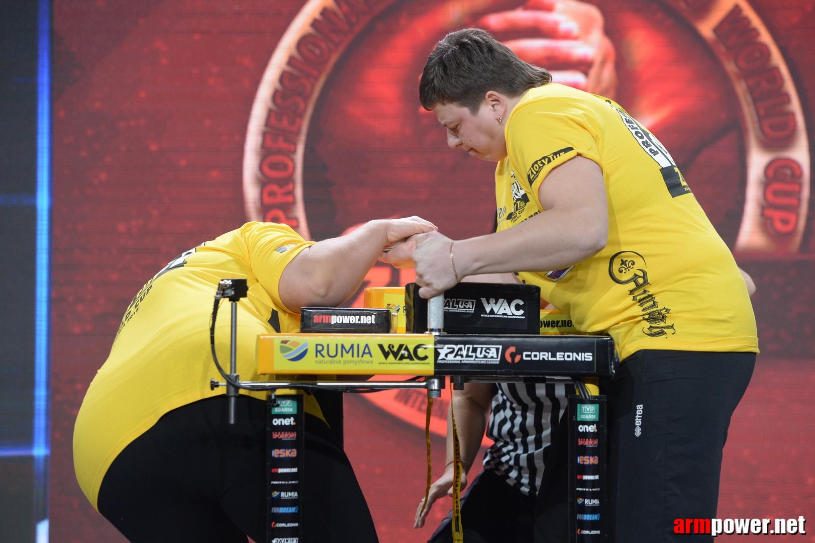 Zloty Tur 2015 By Mark Kazus Right Hand