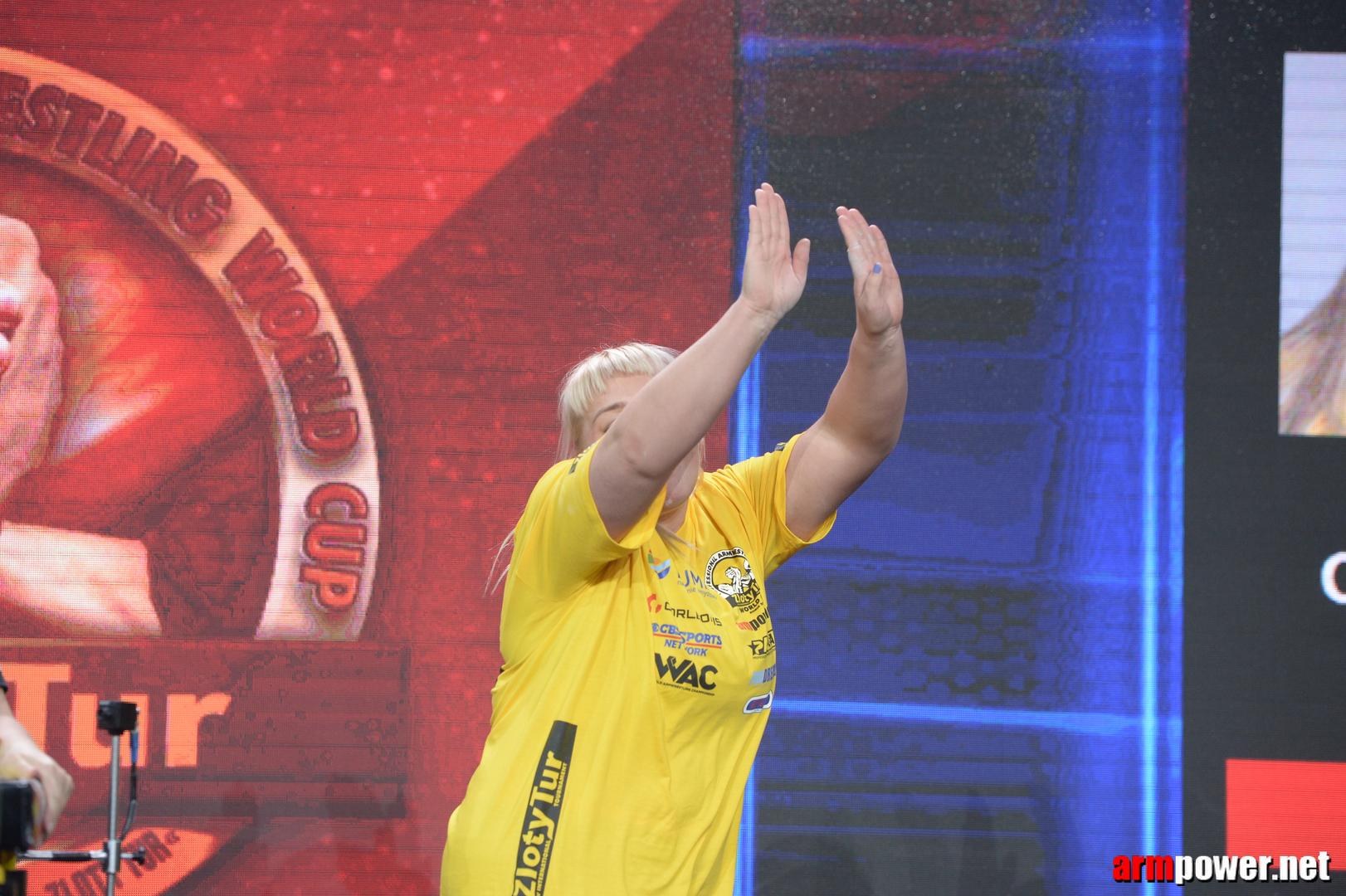 Zloty Tur 2015 By Mark Kazus Right Hand