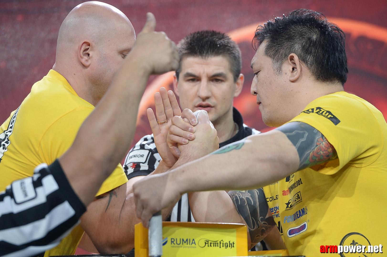 Zloty Tur 2015 By Mark Kazus Right Hand