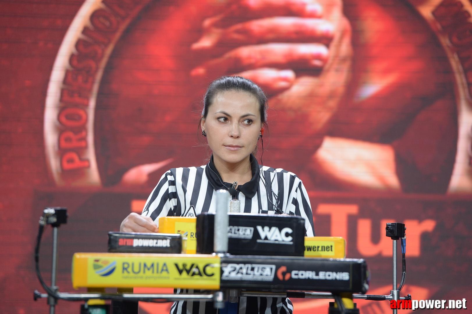 Zloty Tur 2015 By Mark Kazus Right Hand