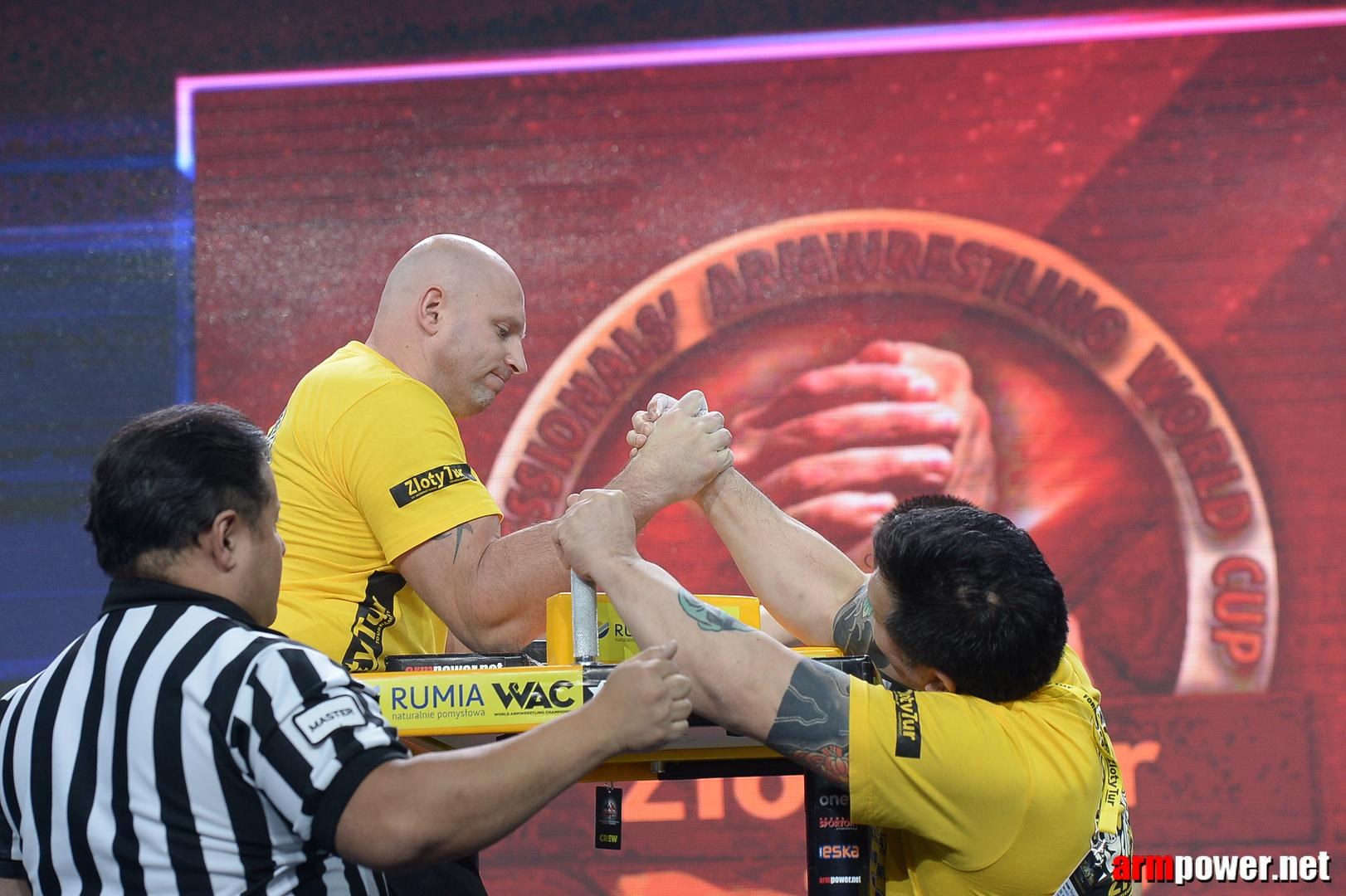 Zloty Tur 2015 By Mark Kazus Right Hand