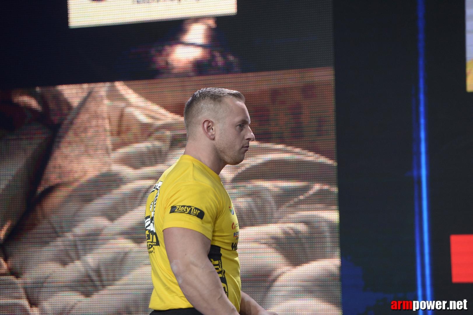 Zloty Tur 2015 By Mark Kazus Right Hand