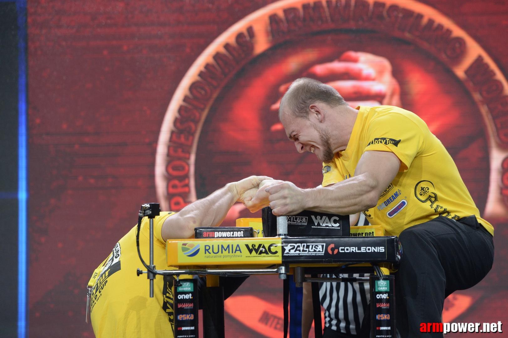 Zloty Tur 2015 By Mark Kazus Right Hand