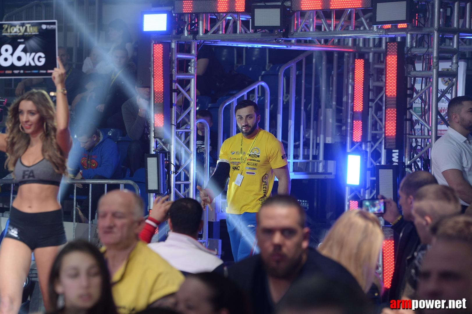 Zloty Tur 2015 By Mark Kazus Right Hand