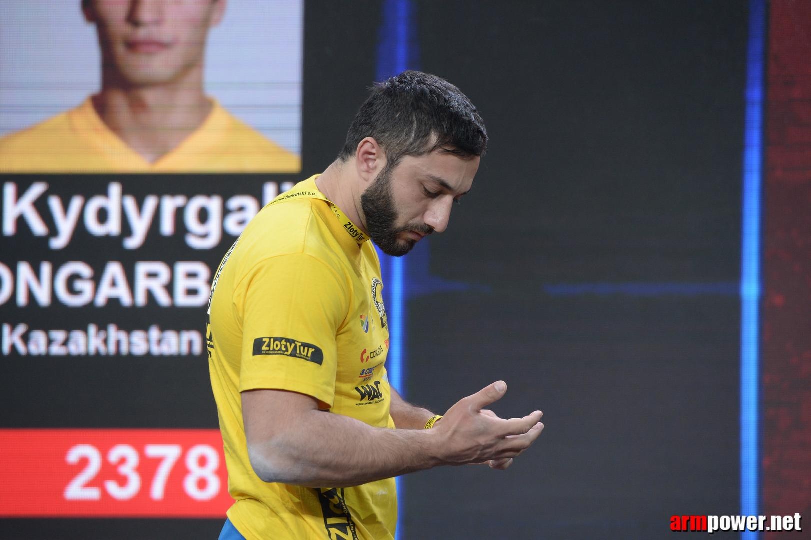 Zloty Tur 2015 By Mark Kazus Right Hand