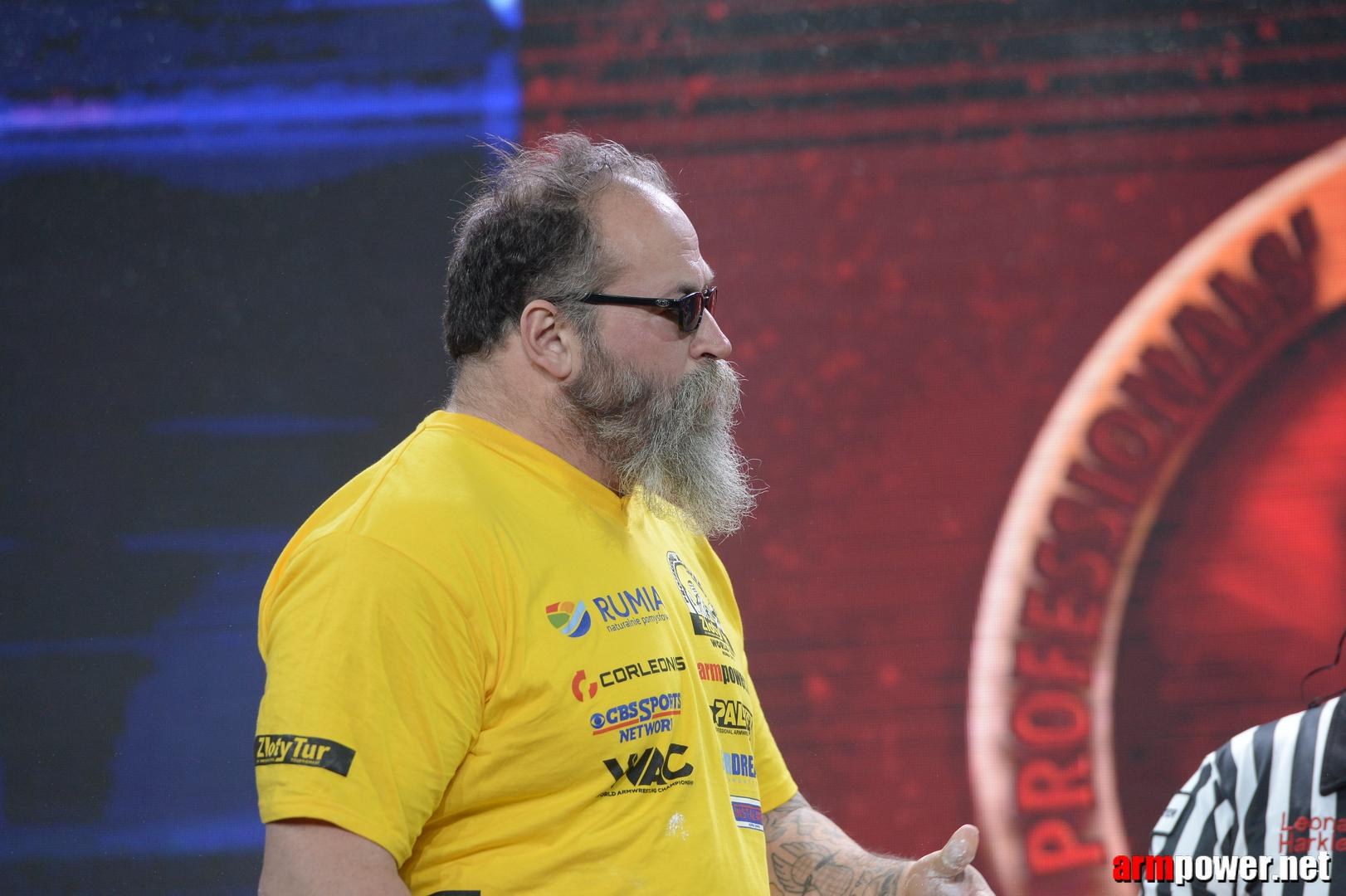 Zloty Tur 2015 By Mark Kazus Right Hand