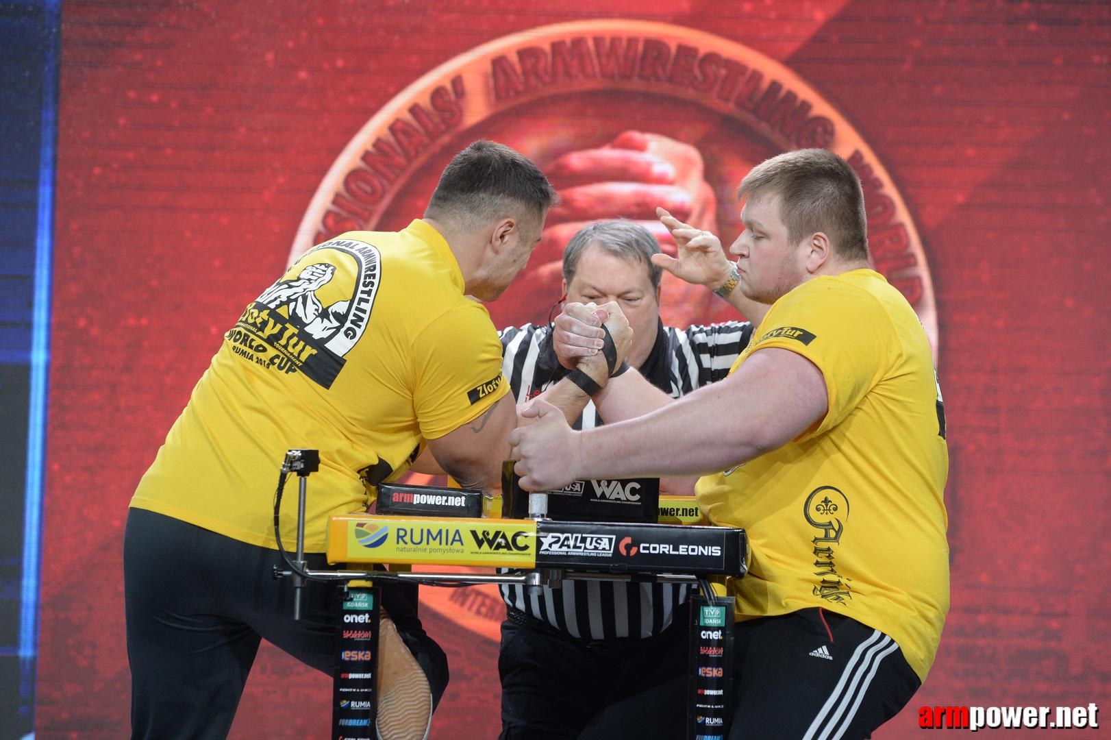 Zloty Tur 2015 By Mark Kazus Right Hand