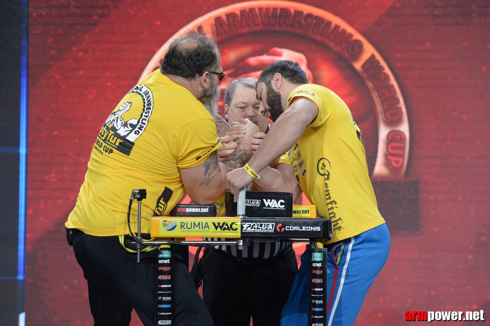 Zloty Tur 2015 By Mark Kazus Right Hand