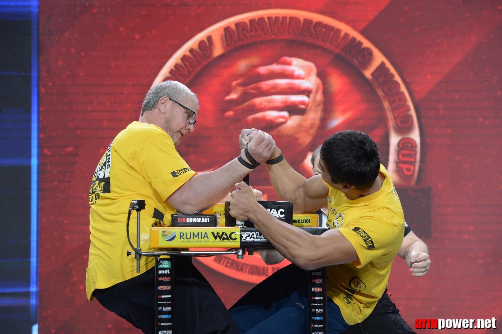 Zloty Tur 2015 By Mark Kazus Right Hand