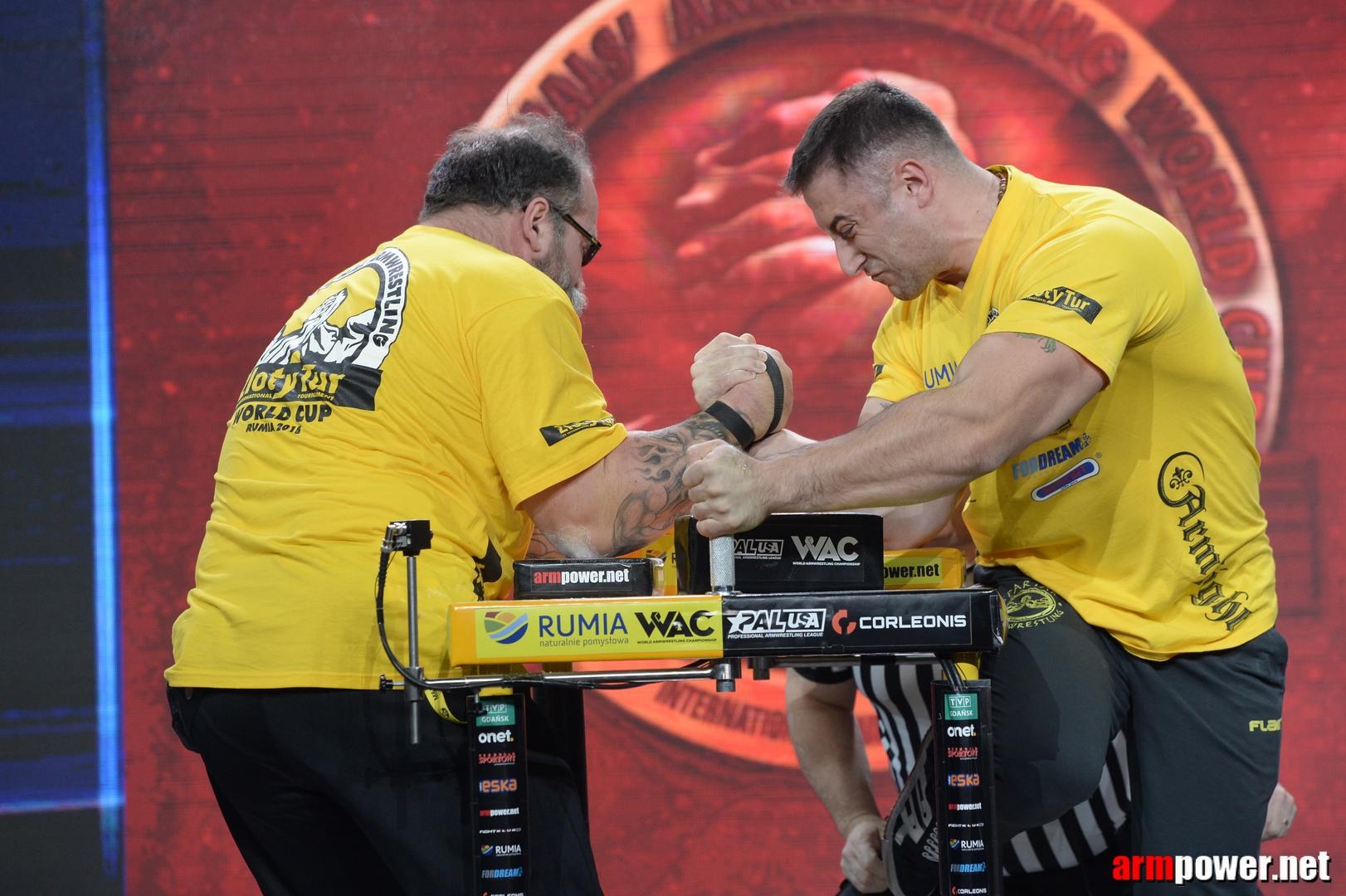 Zloty Tur 2015 By Mark Kazus Right Hand