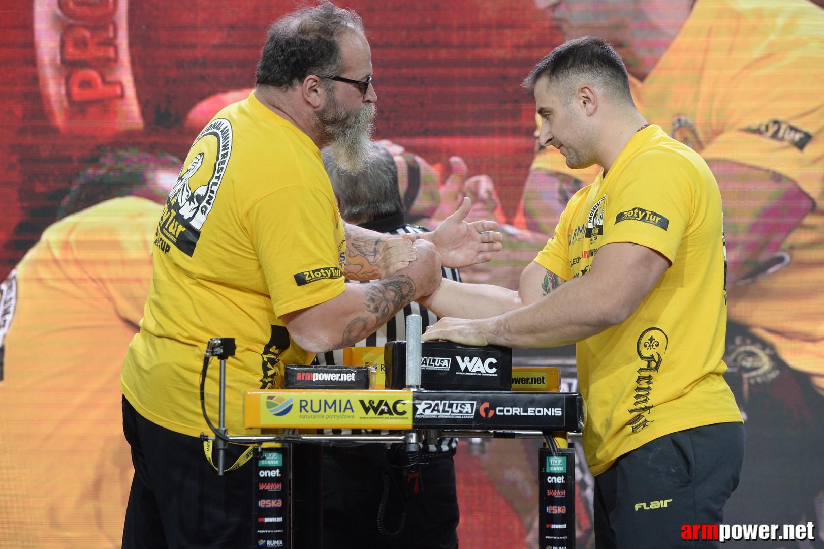 Zloty Tur 2015 By Mark Kazus Right Hand