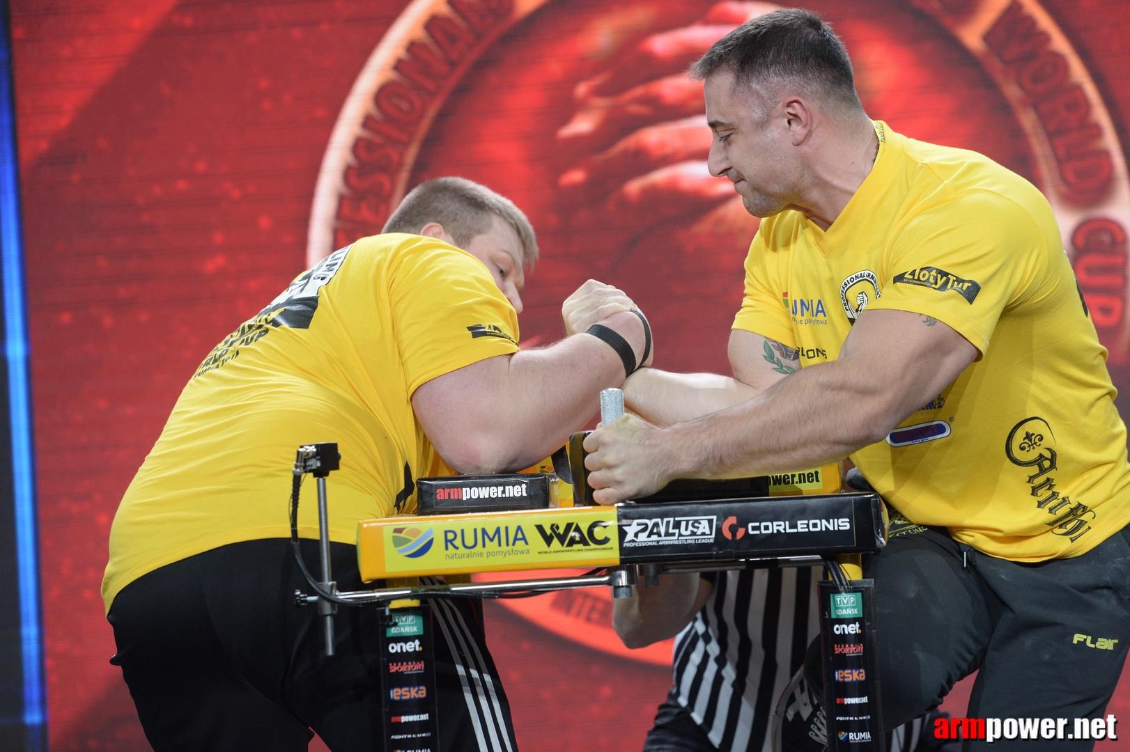 Zloty Tur 2015 By Mark Kazus Right Hand