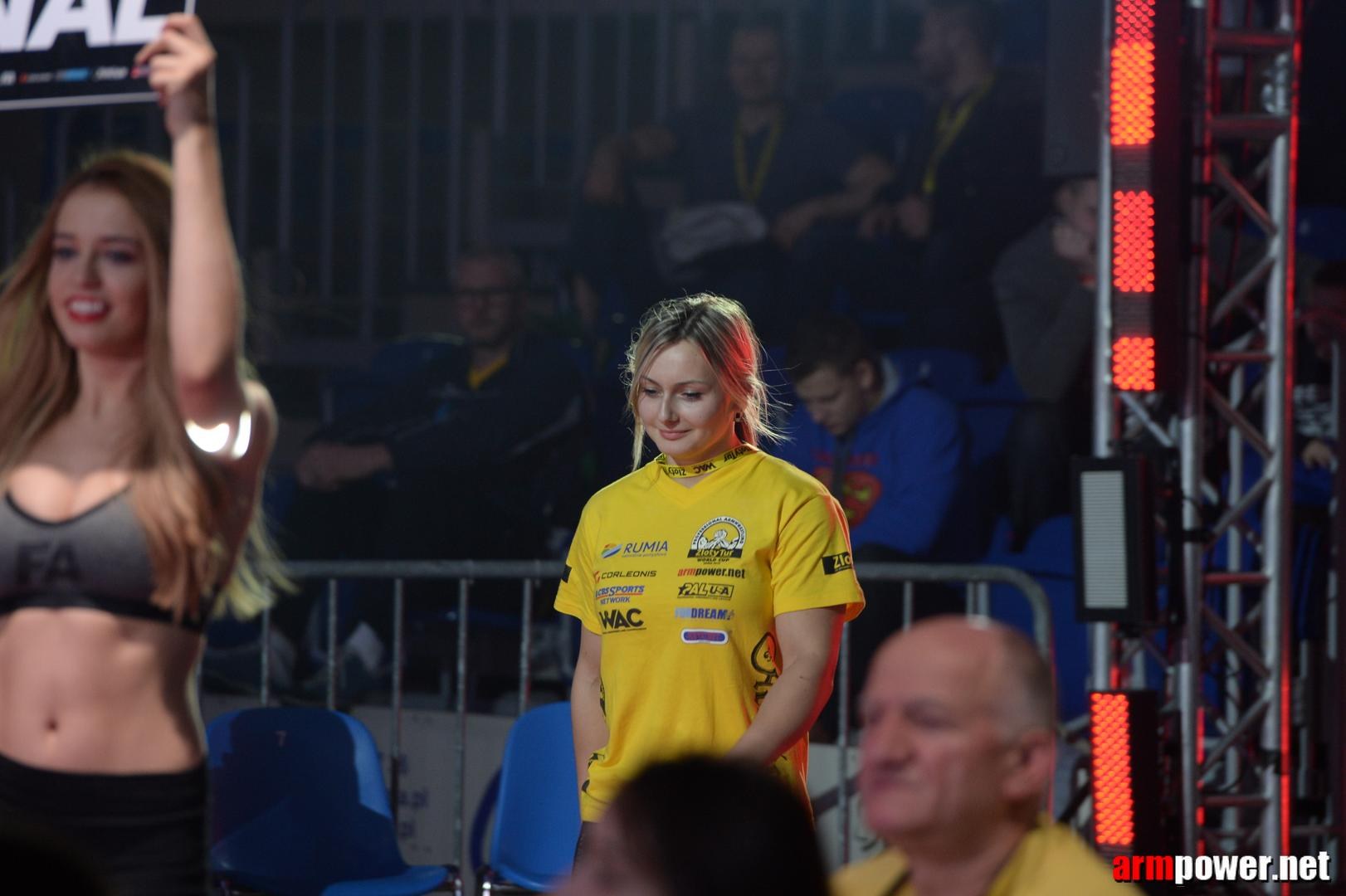 Zloty Tur 2015 By Mark Kazus Right Hand