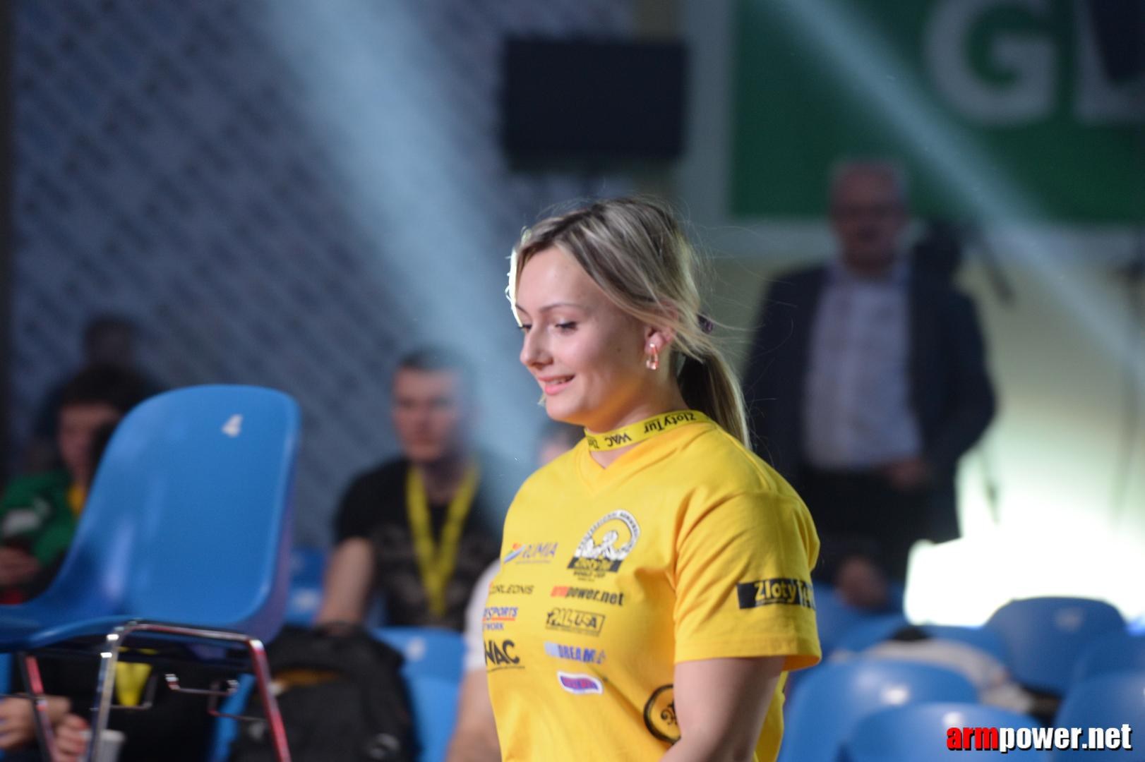 Zloty Tur 2015 By Mark Kazus Right Hand