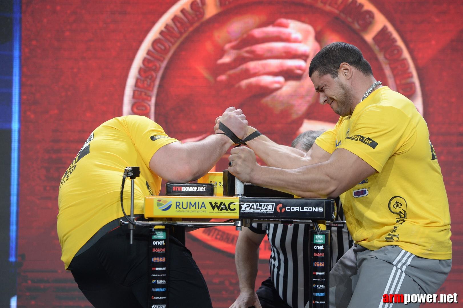 Zloty Tur 2015 By Mark Kazus Right Hand