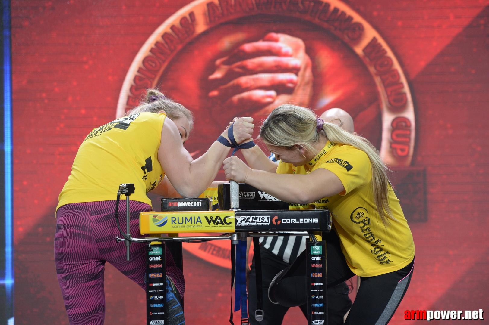 Zloty Tur 2015 By Mark Kazus Right Hand