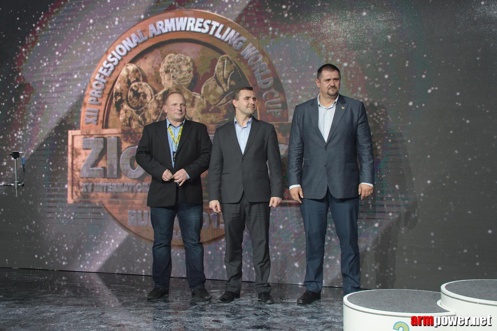 Zloty Tur 2015 By Mark Kazus Right Hand