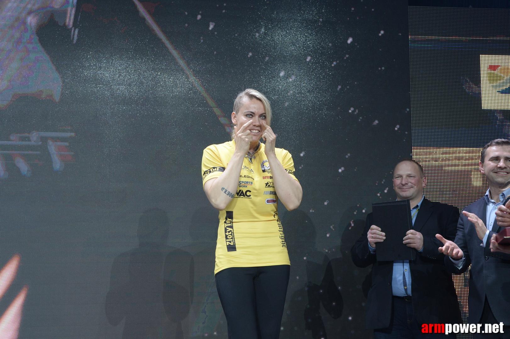 Zloty Tur 2015 By Mark Kazus Right Hand