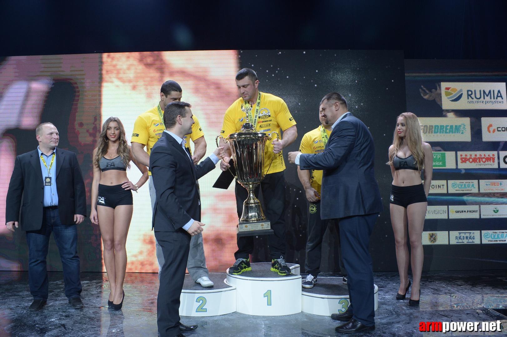 Zloty Tur 2015 By Mark Kazus Right Hand