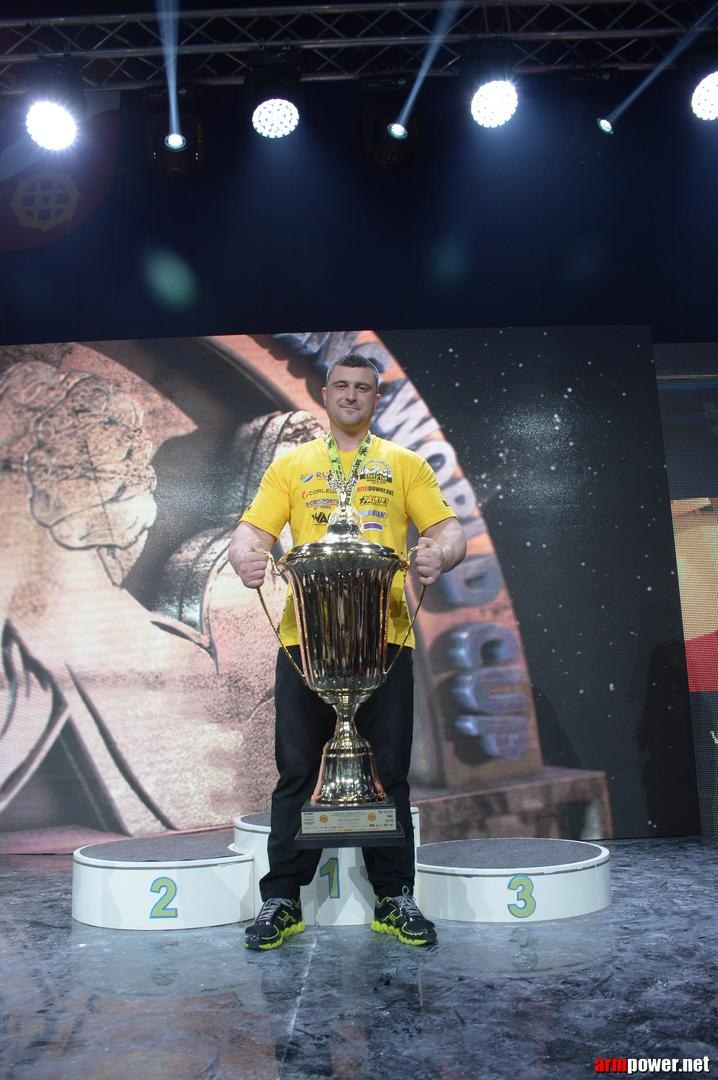 Zloty Tur 2015 By Mark Kazus Right Hand