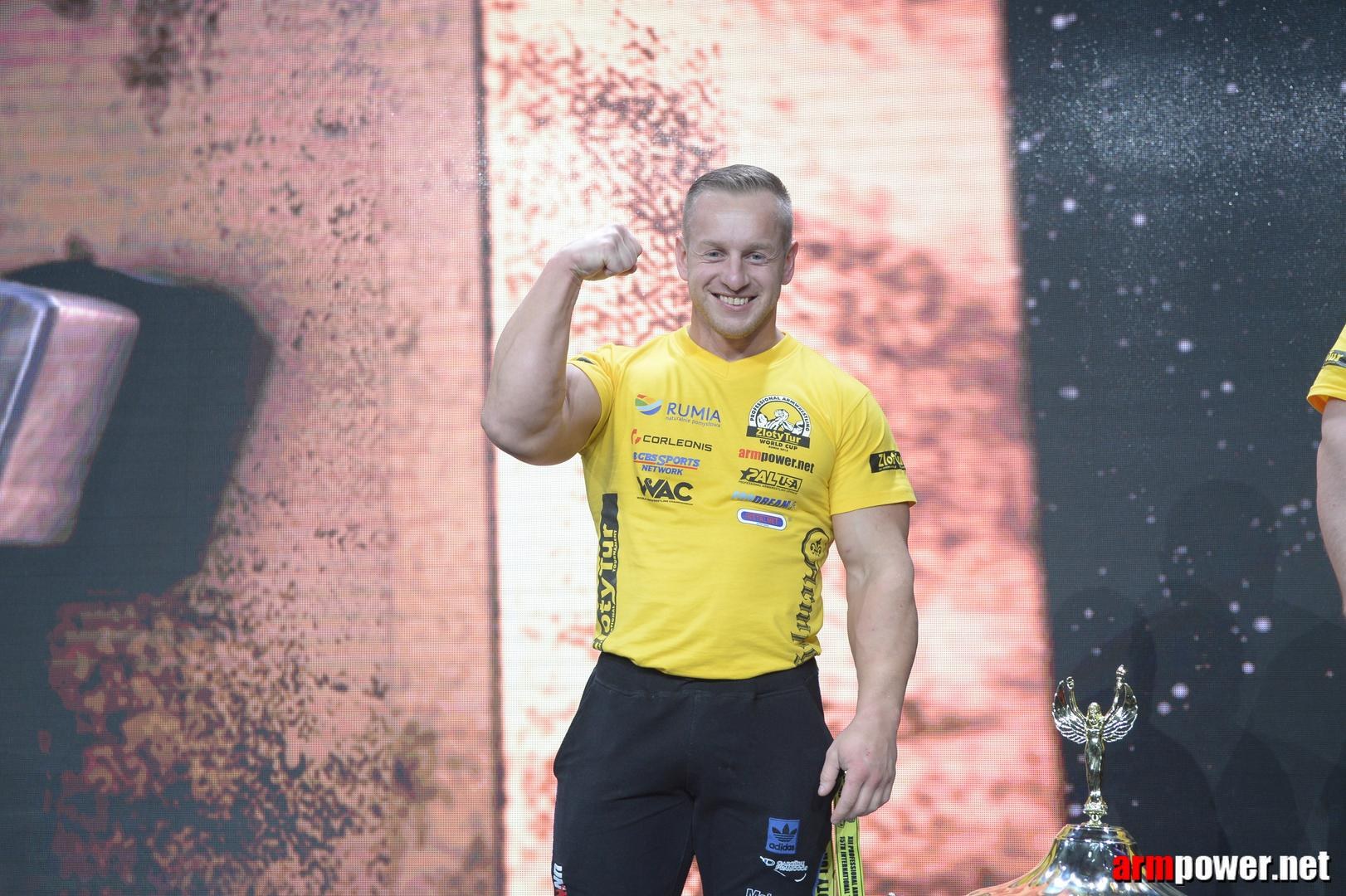 Zloty Tur 2015 By Mark Kazus Right Hand