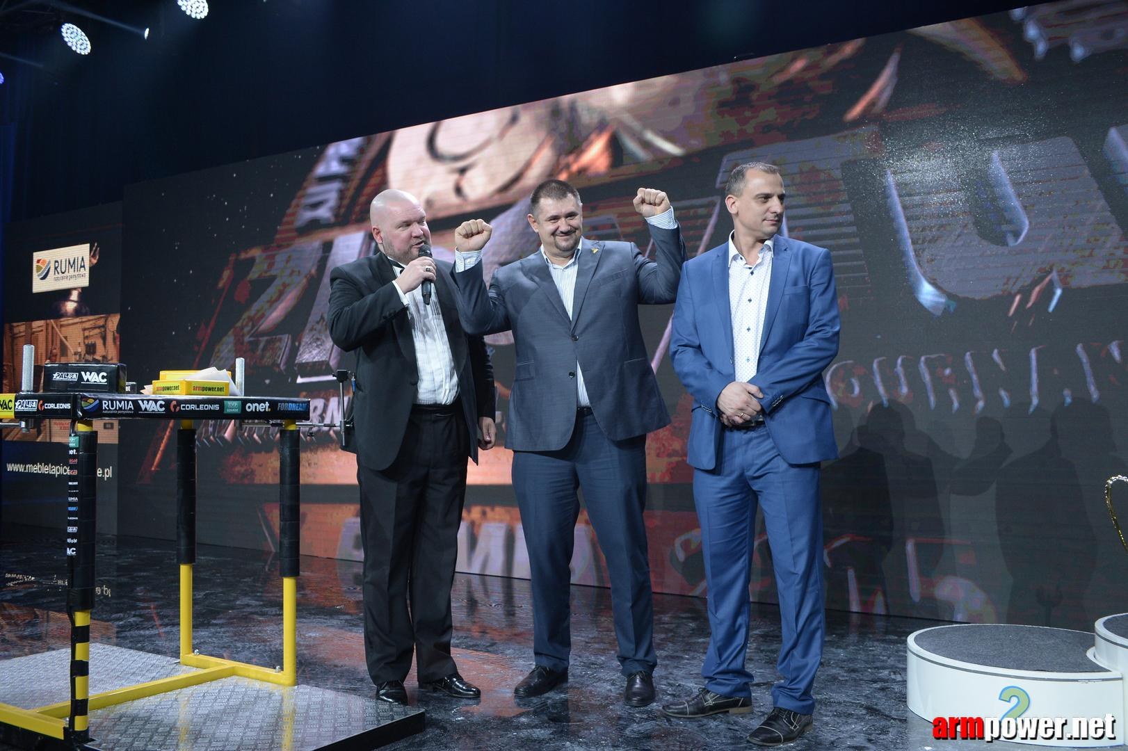 Zloty Tur 2015 By Mark Kazus Right Hand