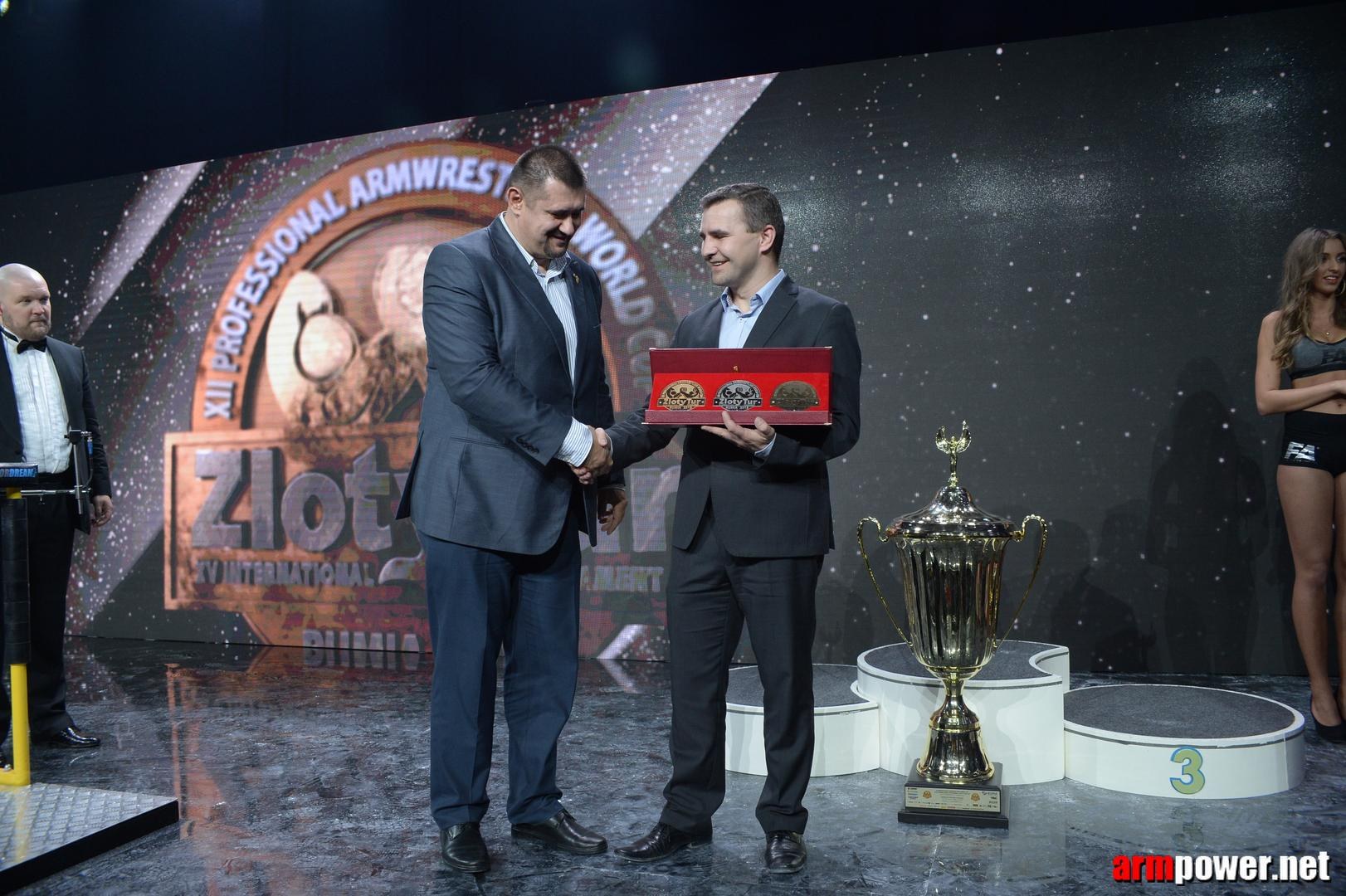 Zloty Tur 2015 By Mark Kazus Right Hand