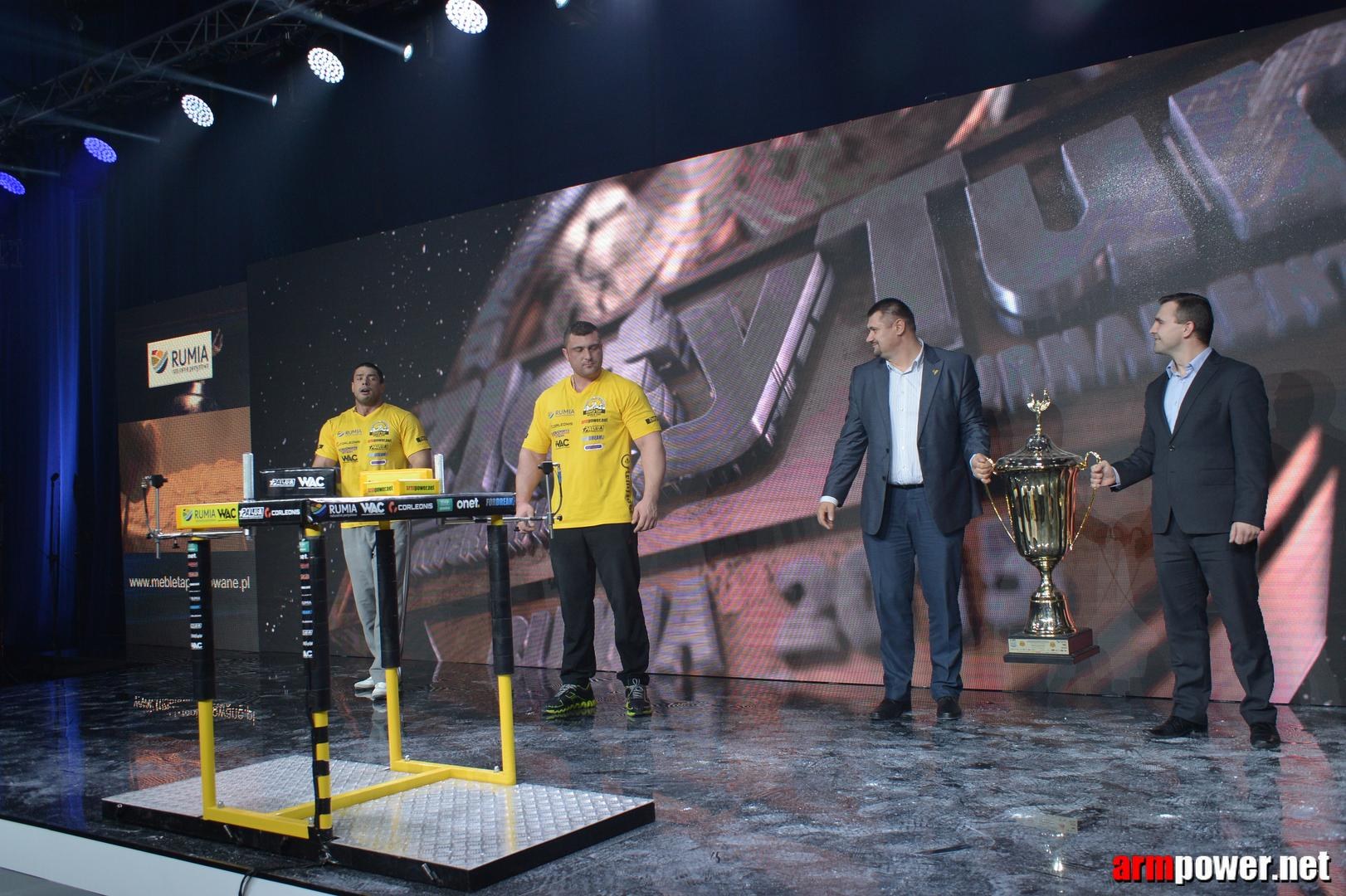 Zloty Tur 2015 By Mark Kazus Right Hand