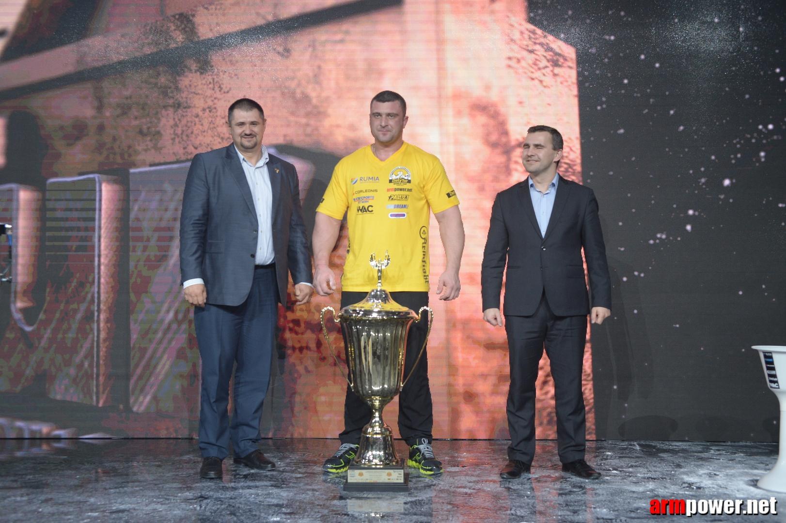 Zloty Tur 2015 By Mark Kazus Right Hand