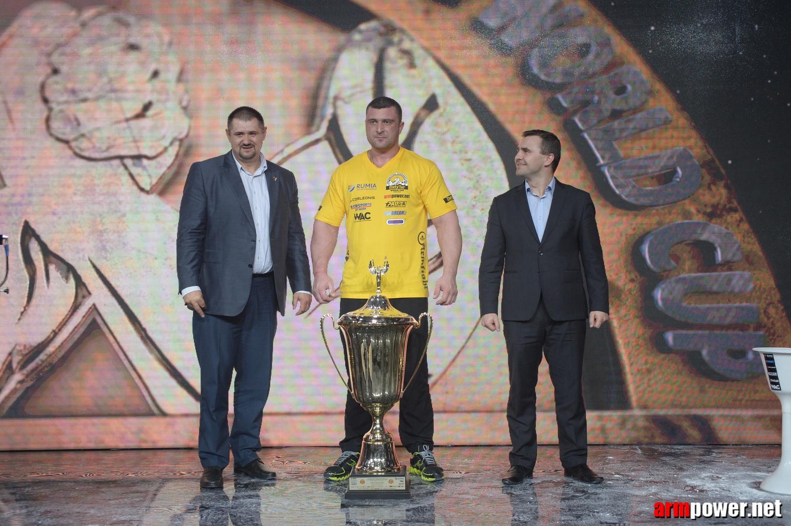 Zloty Tur 2015 By Mark Kazus Right Hand