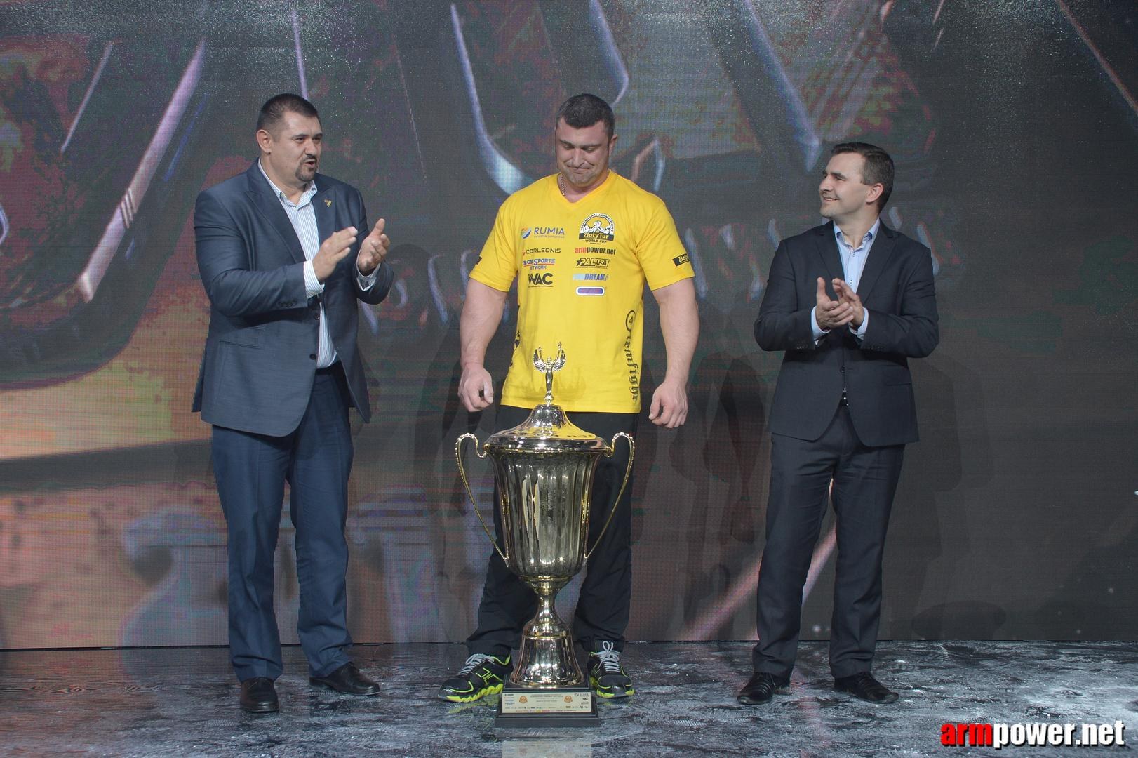 Zloty Tur 2015 By Mark Kazus Right Hand