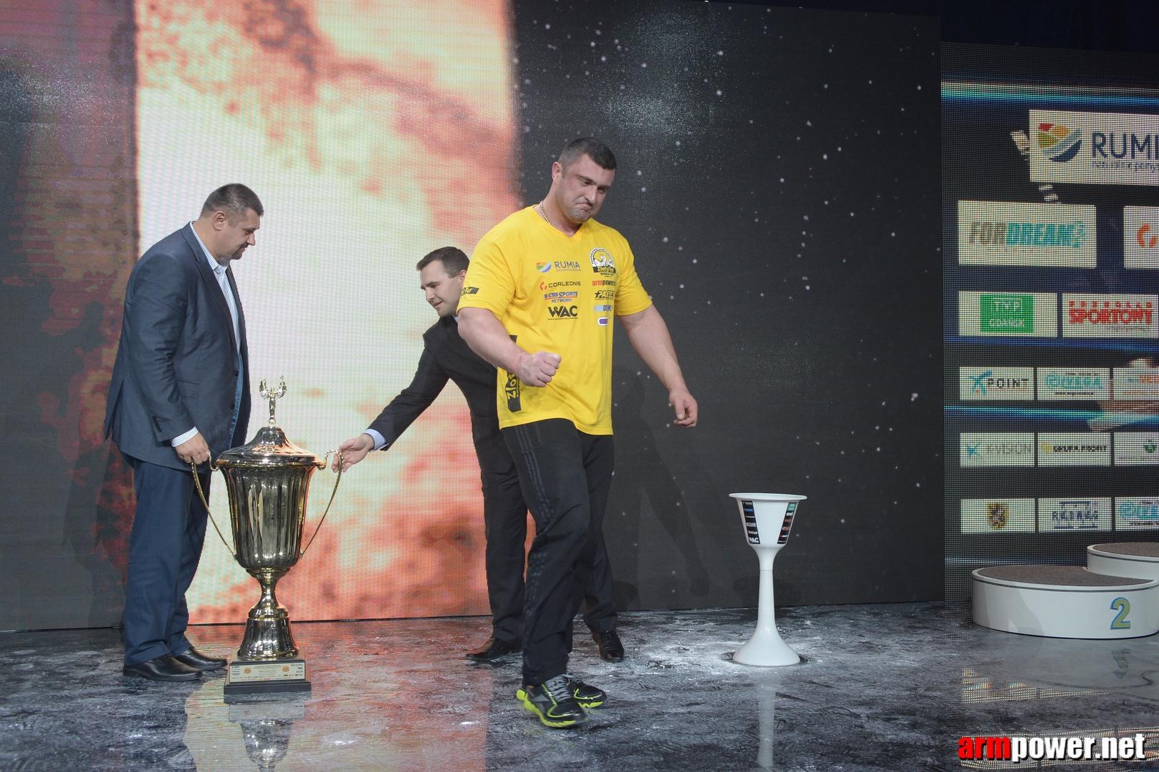 Zloty Tur 2015 By Mark Kazus Right Hand