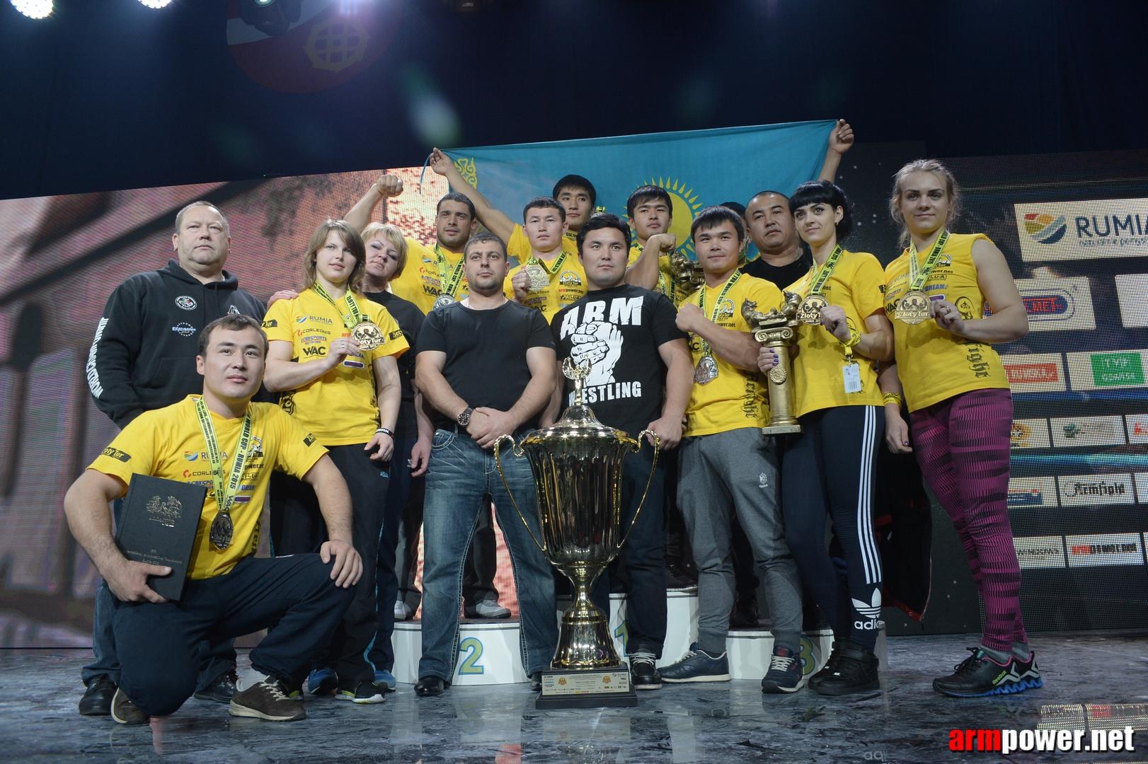 Zloty Tur 2015 By Mark Kazus Right Hand